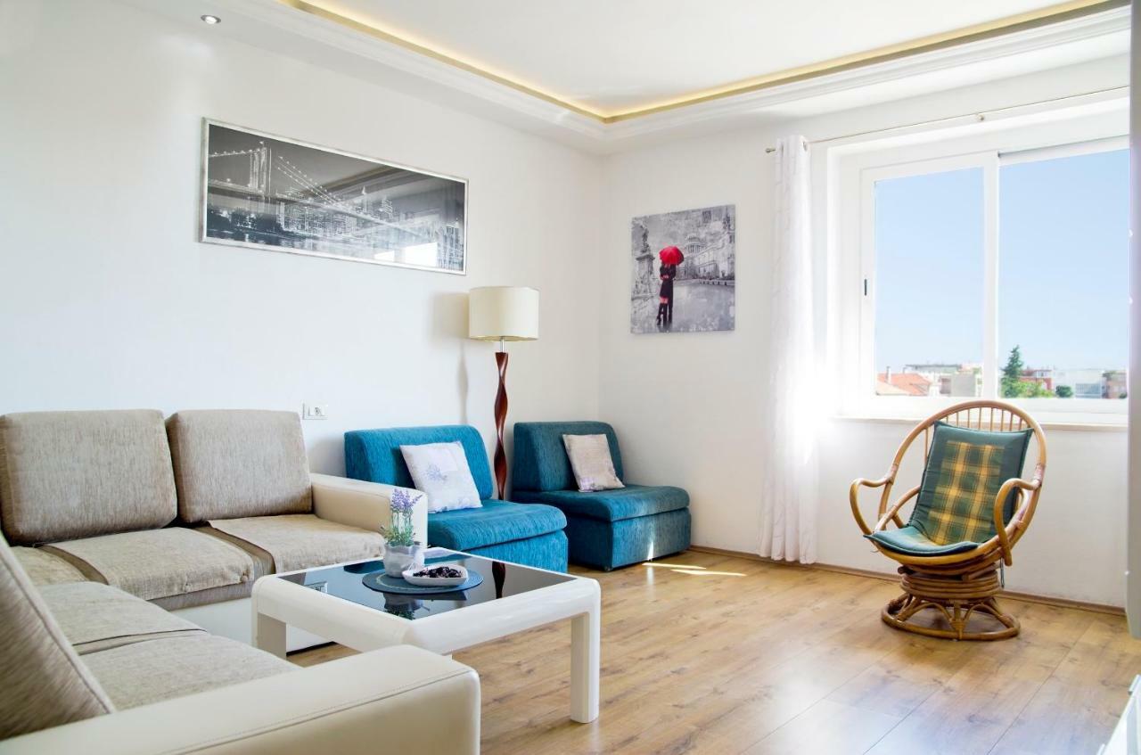 Apartment Port View-5 Min From Center Split Luaran gambar